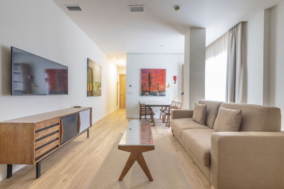 El Museo Apartamentos Malaga Salon Arte