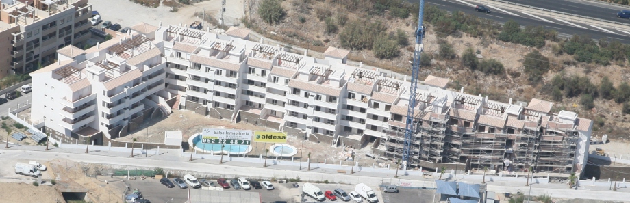 84 Viviendas en Torremolinos — vista aérea de obra