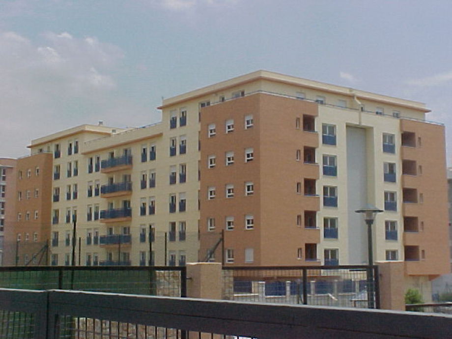 150 Viviendas Malaga Bloque Exterior