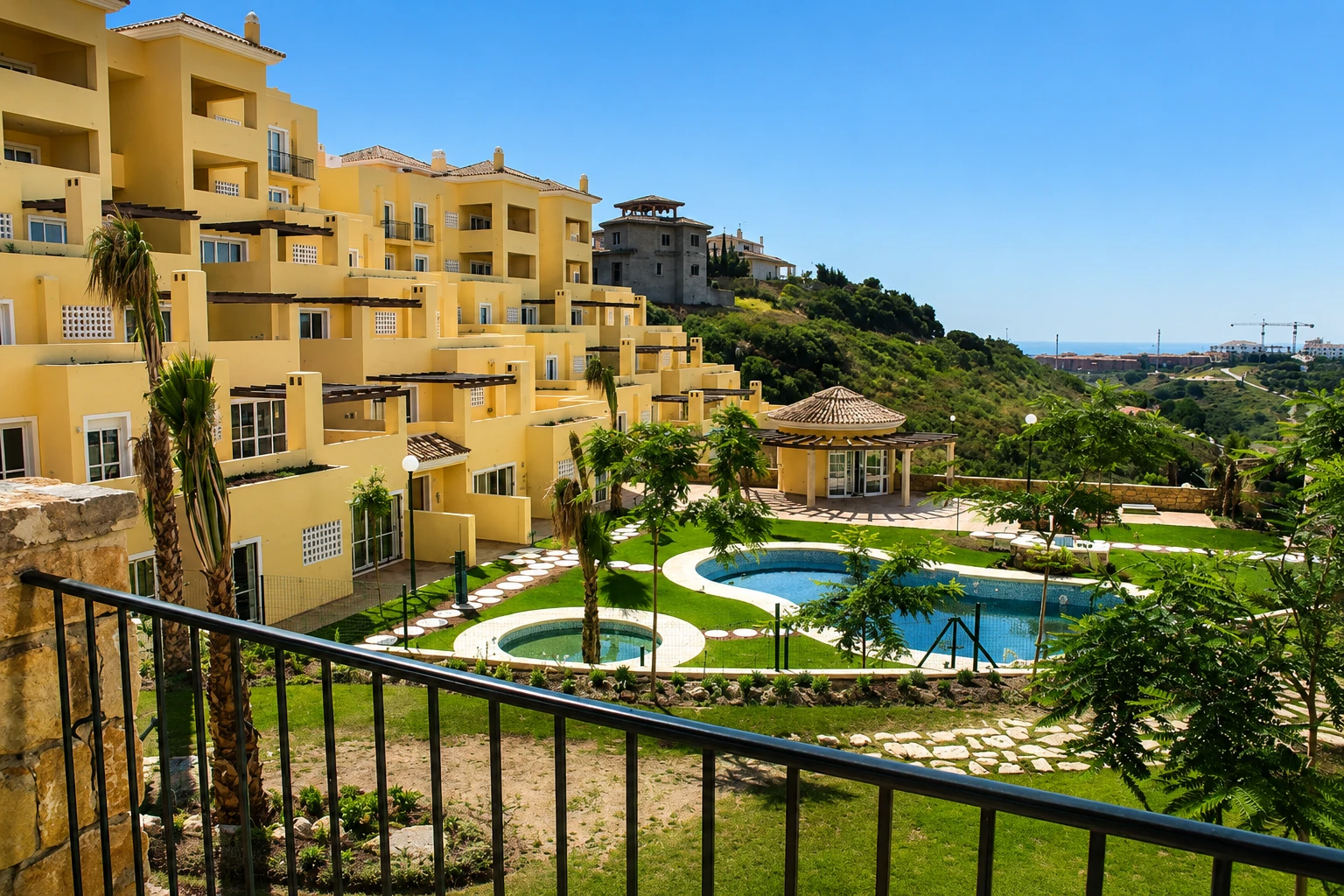 Colinas Paraiso Benahavis Acceso Portal