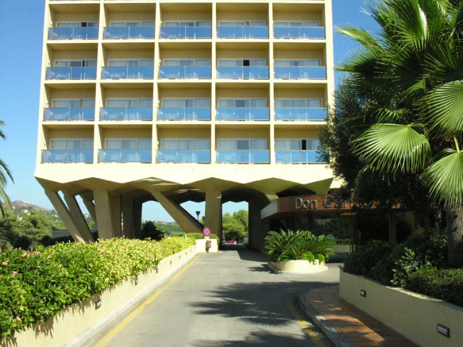 Detalle arquitectónico del Hotel Don Carlos, Marbella
