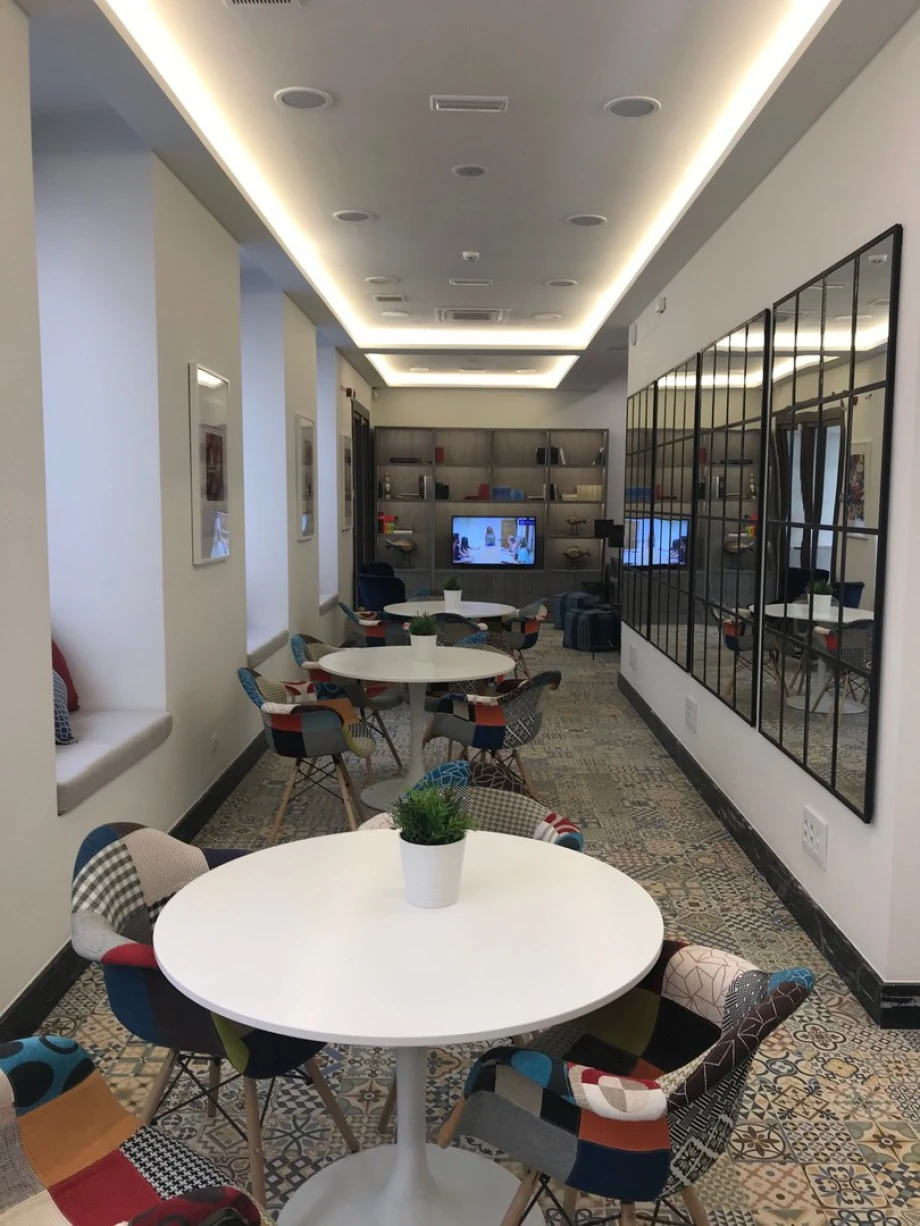 Escuela Idiomas Enforex Malaga Detalle Rehabilitacion