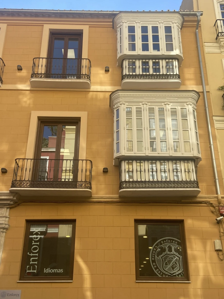 Escuela Idiomas Enforex Malaga Fachada Interior