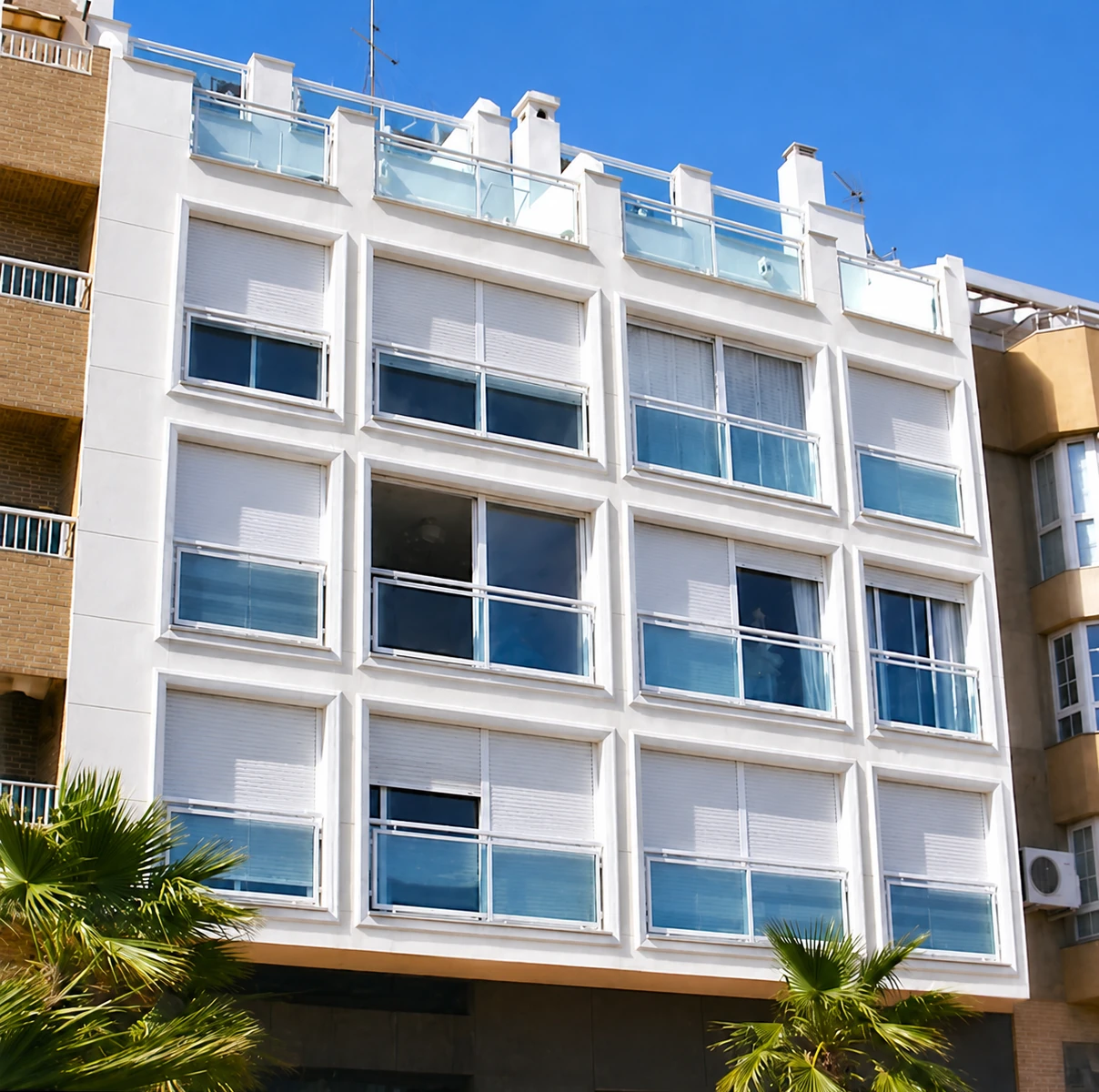 Edificio plurifamiliar — Rincón de la Victoria