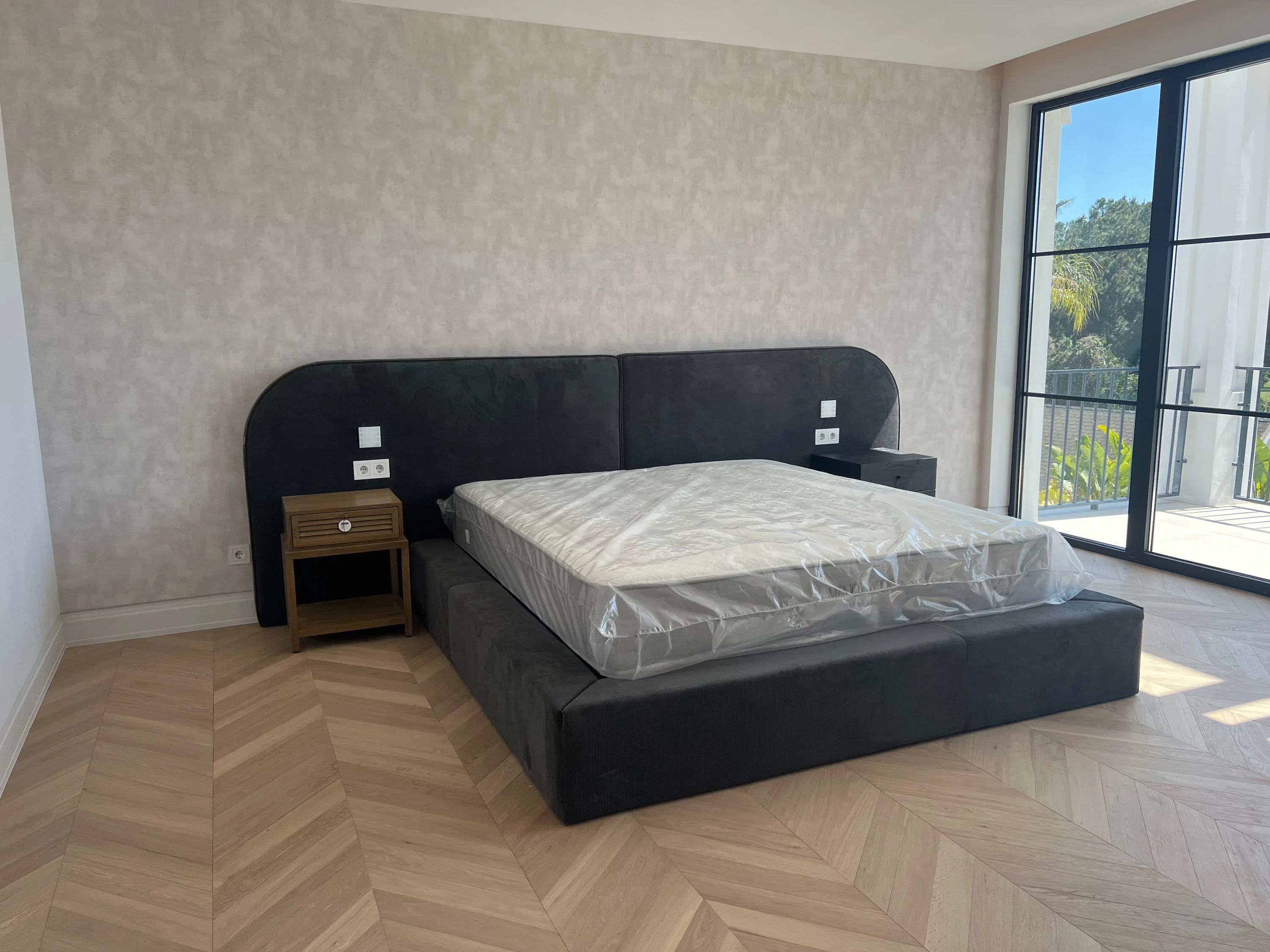 Dormitorio — Villa El Paraíso, Benahavís
